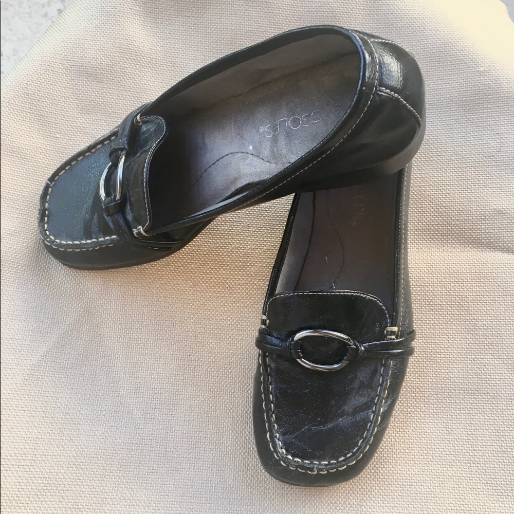 Aero soles loafers